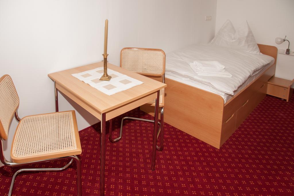 Gasthof Hofbauer Schwanenstadt Luaran gambar